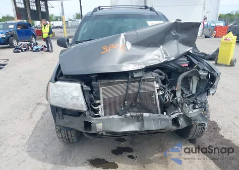 2004 Jeep Grand Cherokee Overland z USA, uszkodzony, nr VIN 1J8GW68J14C312578